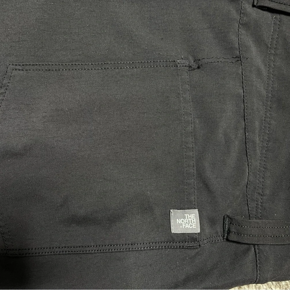 The North Face Horizon 2.0 Lightweight Nylon Cargo Hiking Shorts Size 34